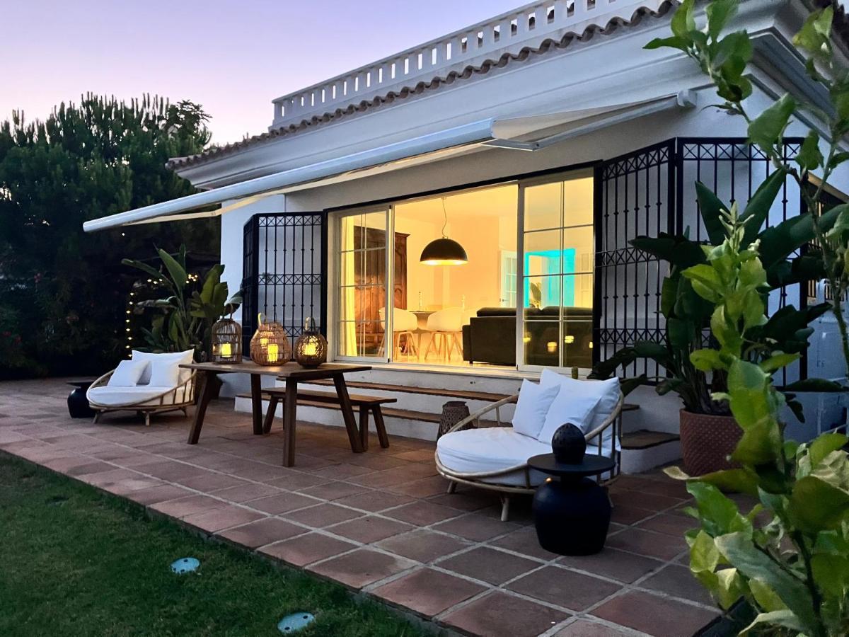Villa De La Luz Luxury Guesthouse エル・ポルティル エクステリア 写真