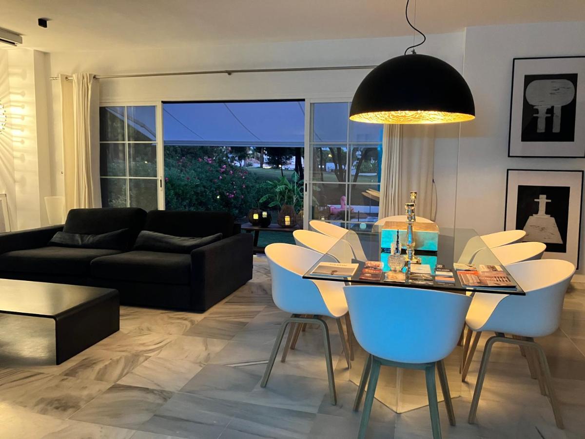 Villa De La Luz Luxury Guesthouse エル・ポルティル エクステリア 写真
